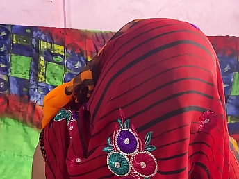 Stepdaughter-in-law Nagma gets smashed by say no to Daddy-in-law while she's snoozing