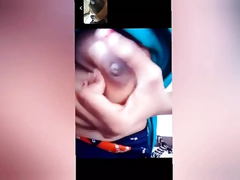 Witness as Indian Gfs engage in a naughty Indian intercourse!