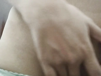 School damsel groans in delight as she milks solo in her hostel apartment