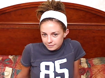 Teen with dreadlocks and a bush makes her first porno