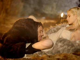 Throne Games Mummy Of Dragons - S1:E7