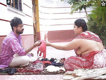 See Desi Boulder-possessor & G-string Salesman Bade Bade Dudhwali Gao ki Chhori Ko Hooter-sling ke Badale