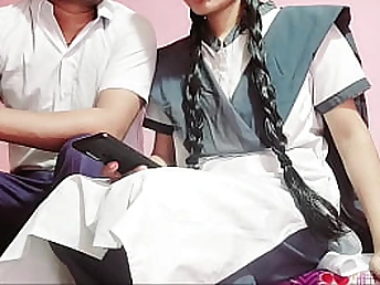 Kavita, a torrid Indian Desi COUGAR, satisfies her boyfriend with a steamy internal ejaculation