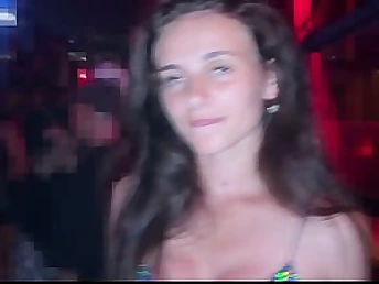 Smallish Nik Rich & Kate Rich pamper in a foaming at the mouth lovemaking in the matter of their magic body