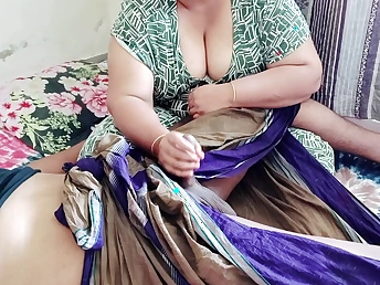 MorJenabb, the hot Indian MILF, dominatesScarcely cudai ki sextapes with her broad in the beam boobs plus mouth