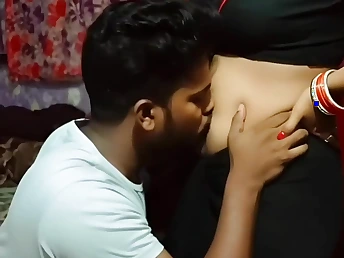 Devar's Desi Bhabhi Yashoda Mishra gets her miserly pussy pounded in hot belly-button beeswax