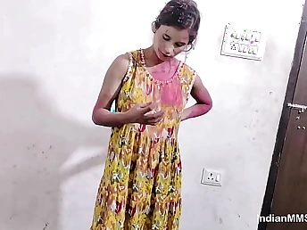 Offbeat Indian Devar Bhabhi Frolicking Holi & getting Offbeat on every side Shabnam