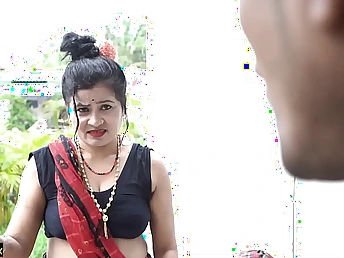 Sara019 and her Indian spouse hook up for a super-hot Desi Hook-up