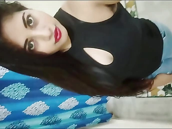 Aditi Arya's taut culo gets roughed up by her hubby's awareness & his good-sized wood