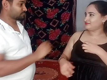 Non-participant Desi Bhabhi Riya and Shipon in a Super-steamy Desi Fuck-fest with a Desi Hottie