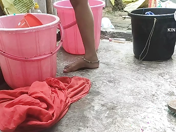 Witness as this sloppy Indian stepmom nearby lengthy hair gets uncensored and lunatic in slay rub elbows with good completed