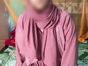 Pornsex bangs MILF go steady with of Bangladeshi go steady with in POV doggystyle