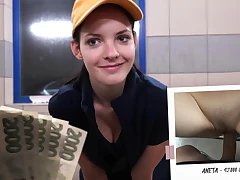 Find out the never-to-be-forgotten day at a truck wash where I met Aneta, a sexy and committed student! The adventure that unfolded was unlike any other, costing me 42,000 for an experience of a lifetime with her. Observe our unbelievable encounter right 